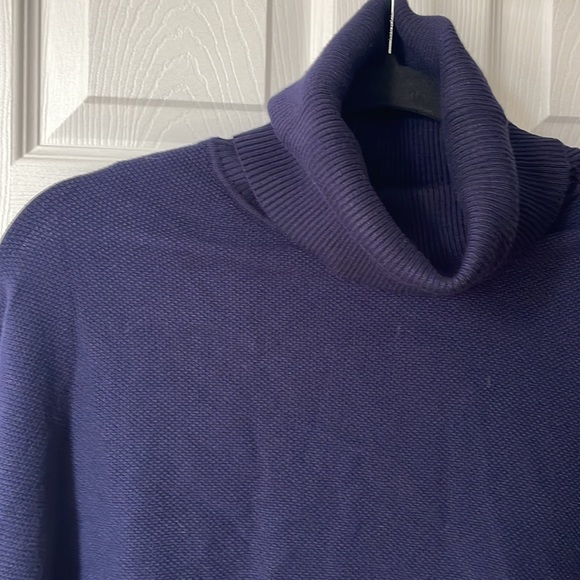 Cape Sweater - Italian Knitwear - Picture 2 of 4